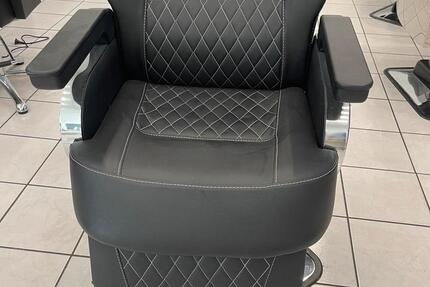 Teilfläche im Friseursalon zu vermieten – 5 Plätze verfügbar