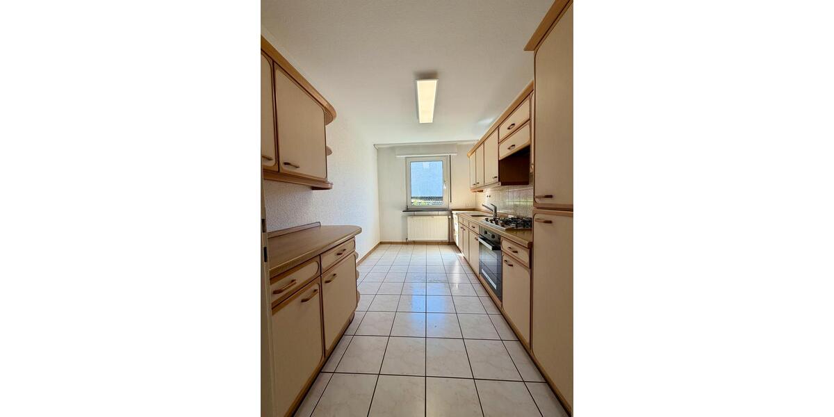 Erdgeschoßwohnung Kaiserslautern Betzenberg - 3 Zimmer, 75 m&sup2;, 180.000&euro; | Angebot:26335853