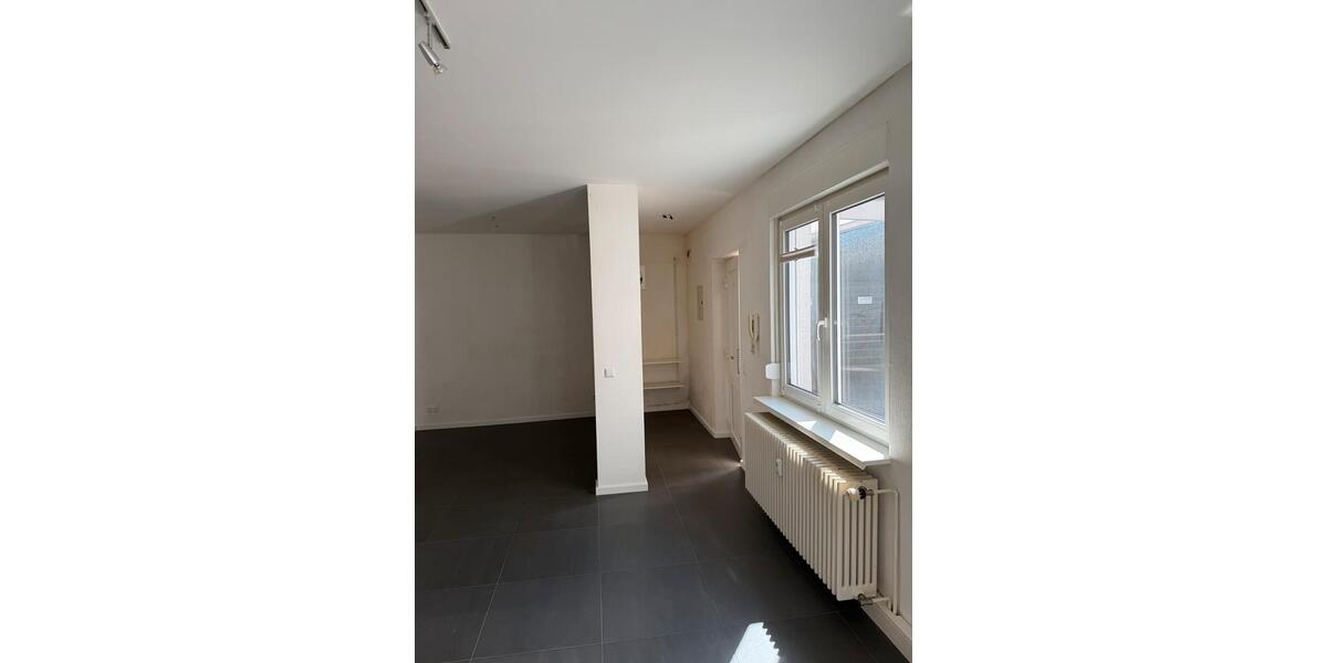 Erdgeschoßwohnung Kaiserslautern Betzenberg - 1.5 Zimmer, 45 m&sup2;, 400&euro; | Angebot:26234495