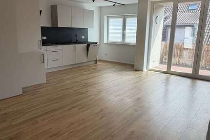 Wohnung Otterberg - 4 Zimmer, 125 m&sup2;, 1.350&euro; | Angebot:26979224