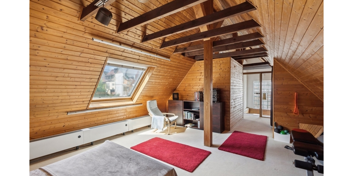 Top gepflegtes EFH auf der Atzel 193 m² Wohnfläche Großzügiger Wohnkomfort mit Gaube - Einfamilienhaus Landstuhl | Angebot:27338600