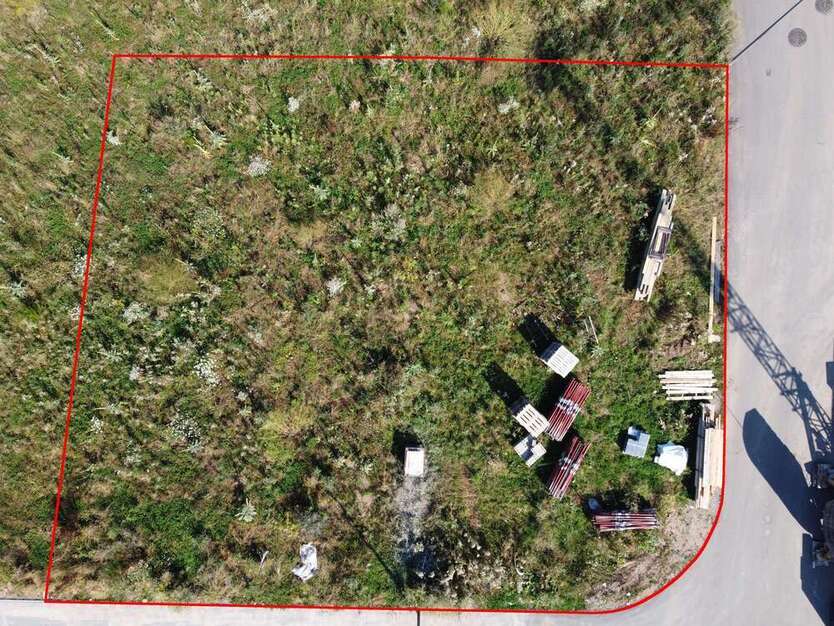 Grundstück zu verkaufen in Landstuhl 218.750 € 625 m²