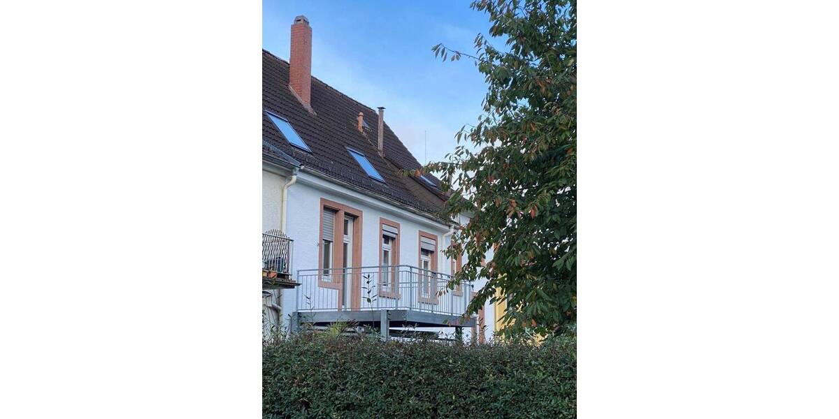 Etagenwohnung Kaiserslautern Innenstadt - 3 Zimmer, 122 m&sup2;, 1.250&euro; | Angebot:26378185