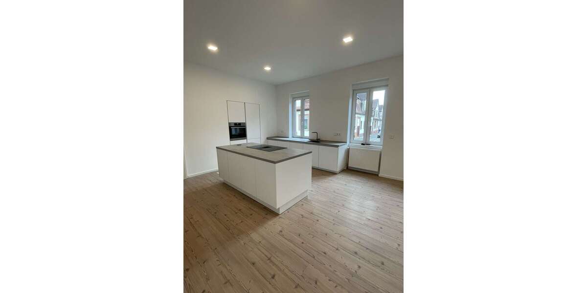Etagenwohnung Kaiserslautern Kaiserberg - 3 Zimmer, 90 m&sup2;, 990&euro; | Angebot:26965629