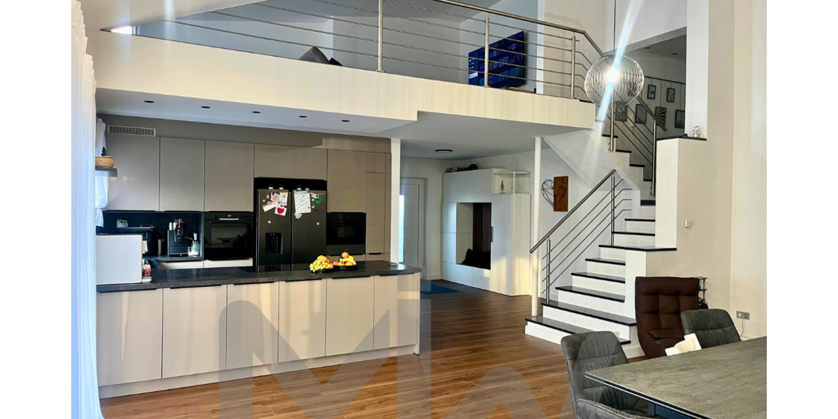 Einfamilienhaus Schönenberg-Kübelberg Kübelberg - 7 Zimmer, 282 m&sup2;, 650.000&euro; | Angebot:26878625