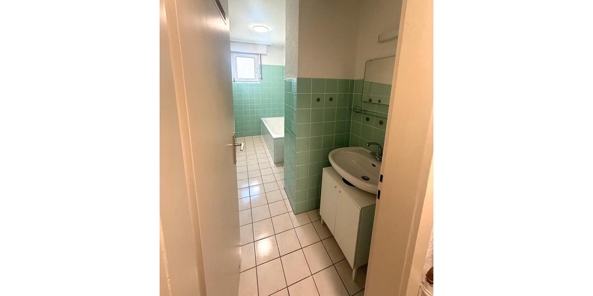 Erdgeschoßwohnung Kaiserslautern Bahnheim - 3 Zimmer, 75 m&sup2;, 750&euro; | Angebot:26164836