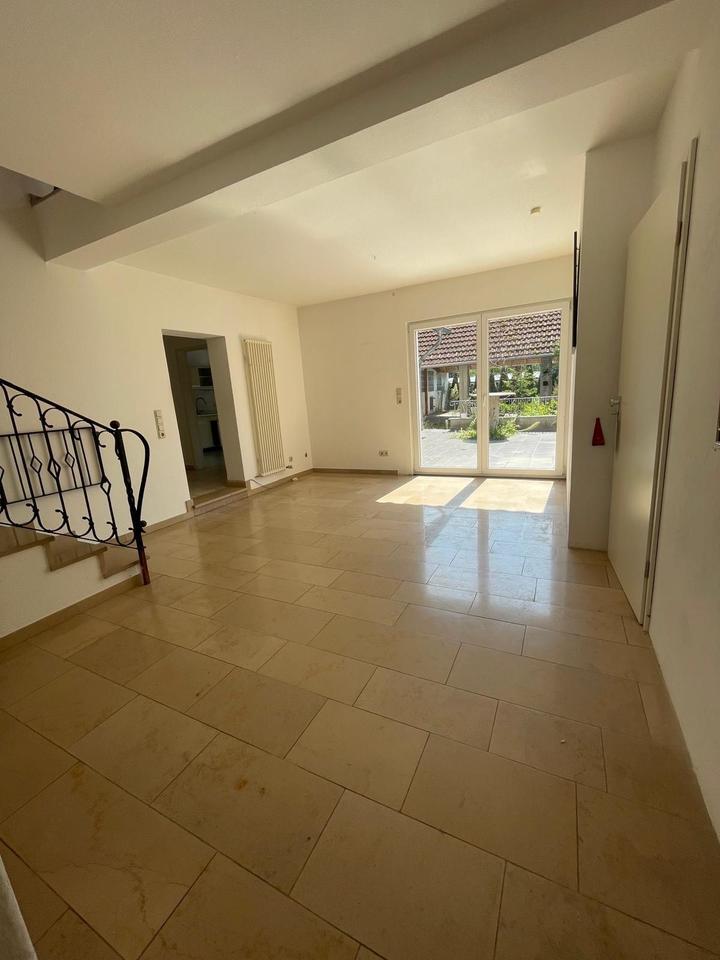 Alleinstehendes Haus zu vermieten – 172 m², Homburg,Schwarzenbach