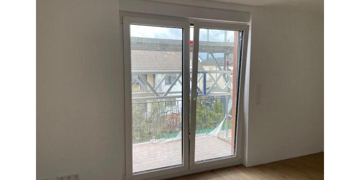 Etagenwohnung Rodenbach - 4 Zimmer, 100 m&sup2;, 1.200&euro; | Angebot:26164927