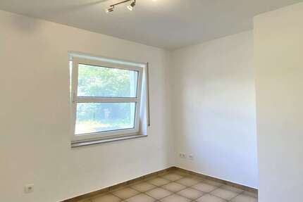 Wohnung Kaiserslautern - 2 Zimmer, 34 m&sup2;, 350&euro; | Angebot:27667748