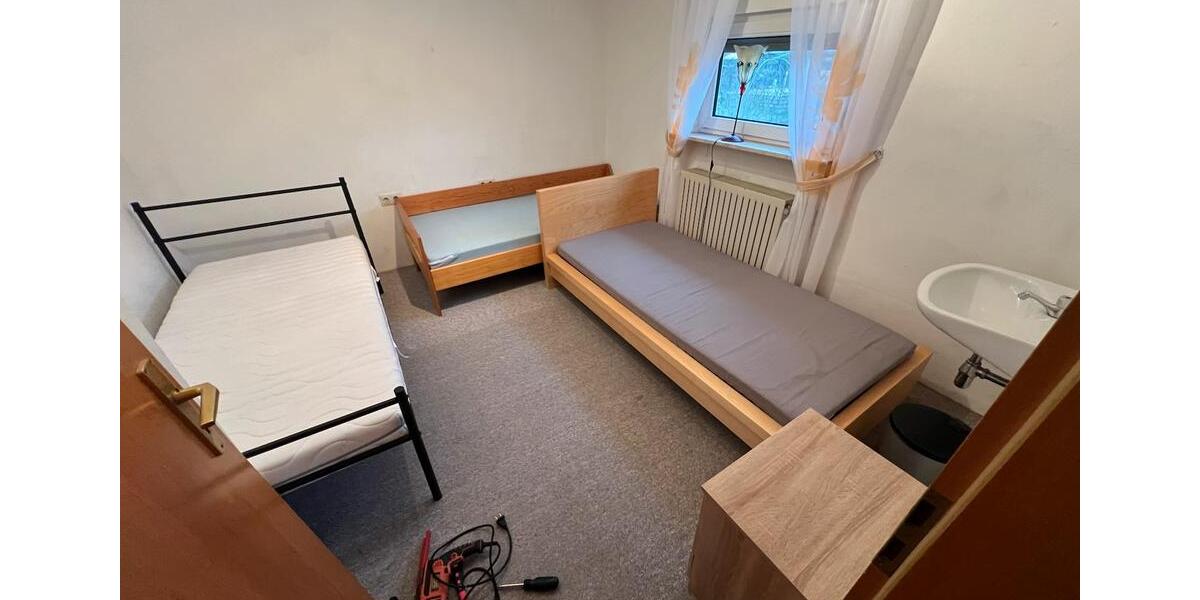 Reihenhaus Pirmasens - 3 Zimmer, 86 m&sup2;, 15&euro; | Angebot:27671962