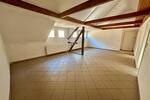 Dachgeschoßwohnung Bad Dürkheim - 5 Zimmer, 100 m&sup2;, 950&euro; | Angebot:26045223