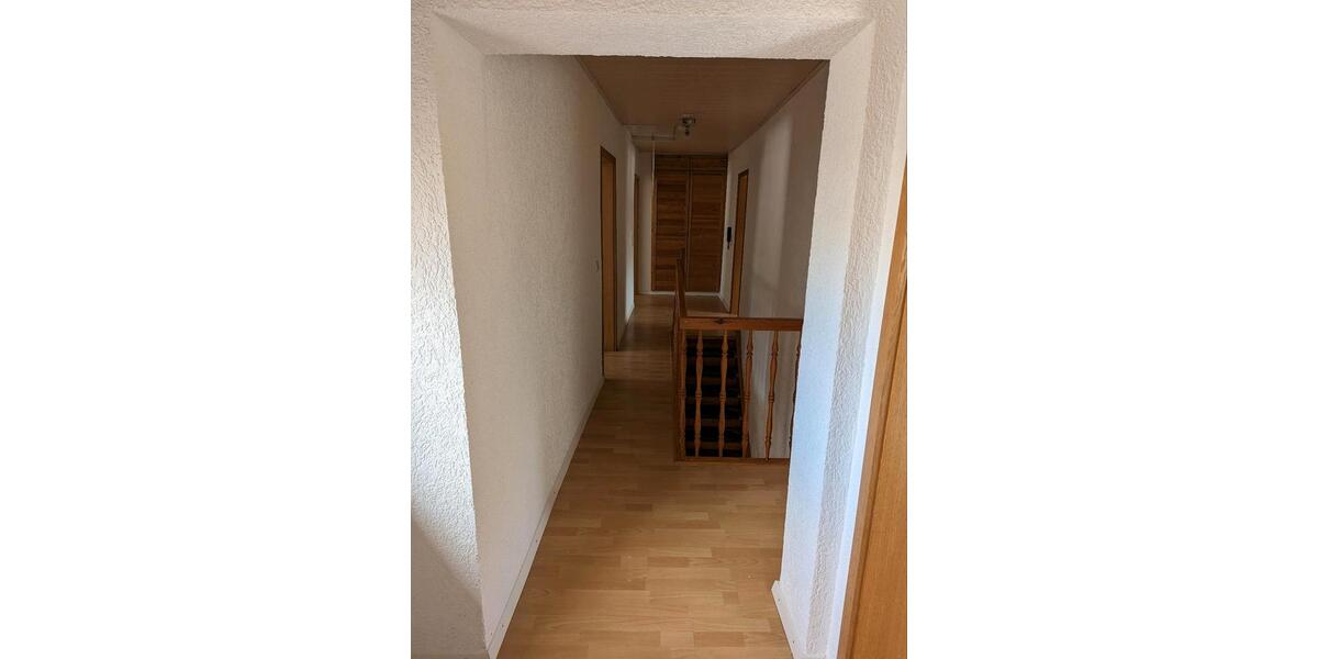 Einfamilienhaus Queidersbach - 6 Zimmer, 136 m&sup2;, 1.400&euro; | Angebot:24755428