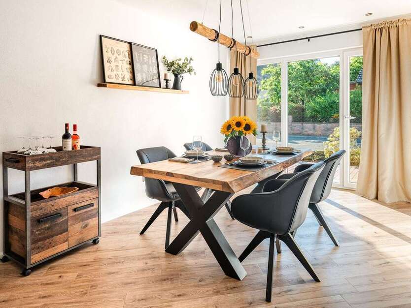 Wohnung zum Mieten in Hütschenhausen 2.790 € 100 m²