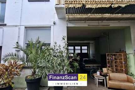 Haus zum Kaufen in Kaiserslautern 399.000 € 283 m² 11 zimmer