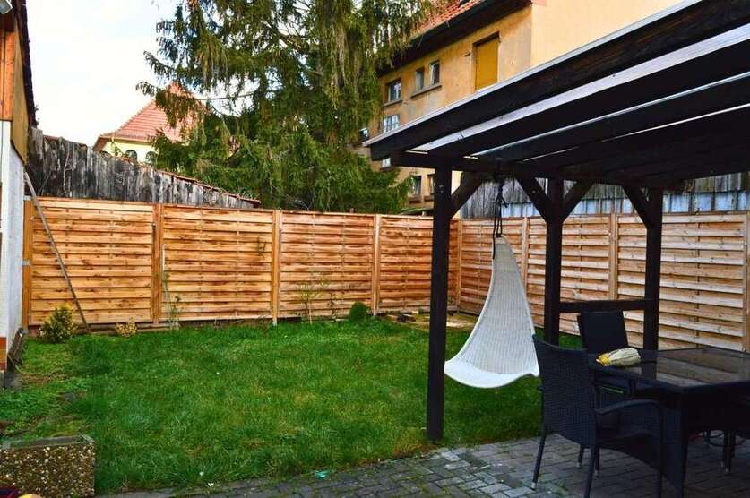 Haus zum Kaufen in Eisenberg 309.000 € 150 m²
