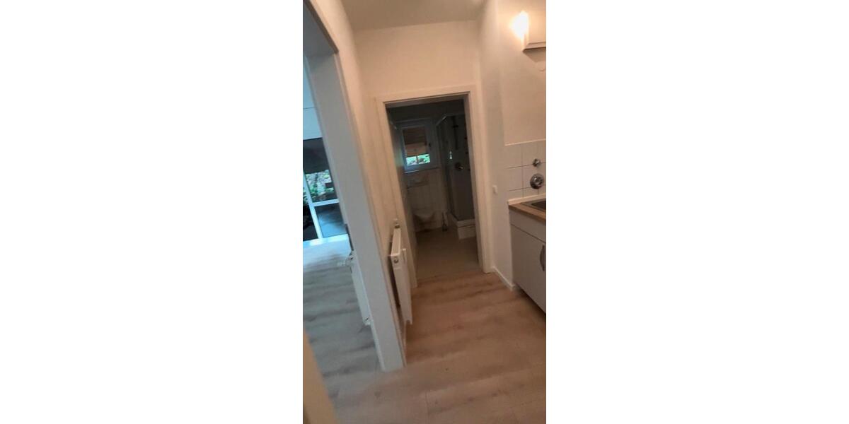 Terrassenwohnung Bad Dürkheim - 1 Zimmer, 33 m&sup2;, 560&euro; | Angebot:25614875