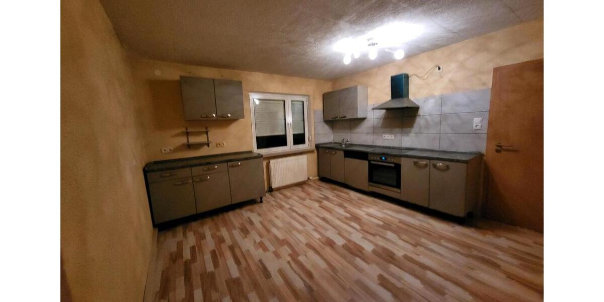 Etagenwohnung Otterbach - 6 Zimmer, 156 m&sup2;, 265.000&euro; | Angebot:26300347