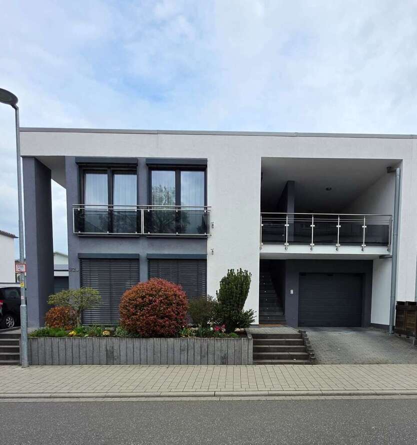 Wohnung zum Mieten in Kaiserslautern 2.500 € 166 m²