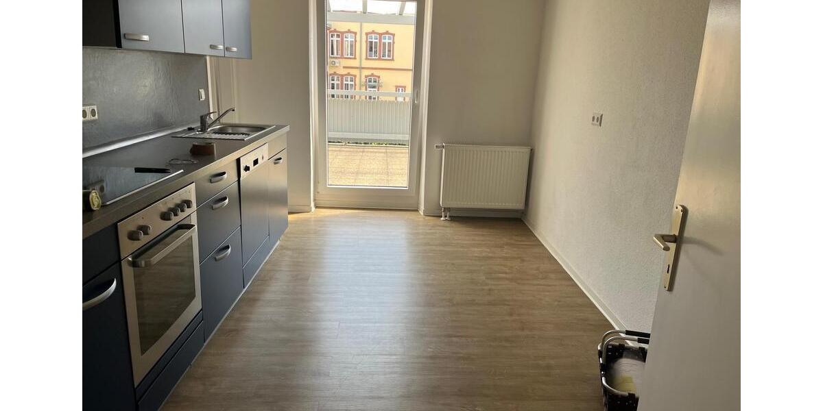Etagenwohnung Kaiserslautern Betzenberg - 3 Zimmer, 90 m&sup2;, 1.230&euro; | Angebot:25420814
