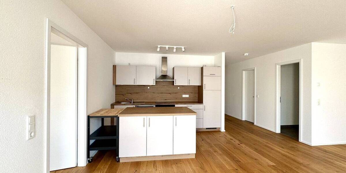 Etagenwohnung Kaiserslautern Innenstadt - 2 Zimmer, 79 m&sup2;, 970&euro; | Angebot:26258955