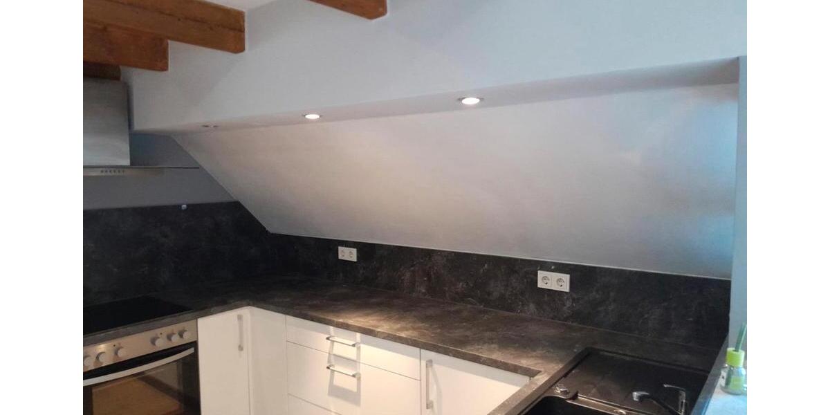 Dachgeschoßwohnung Queidersbach - 4 Zimmer, 100 m&sup2;, 1.200&euro; | Angebot:24853908