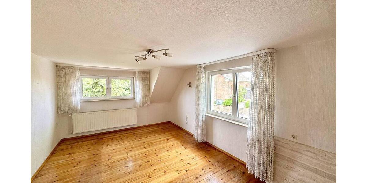 Einfamilienhaus Kaiserslautern Dansenberg - 6 Zimmer, 158 m&sup2;, 249.000&euro; | Angebot:26629247