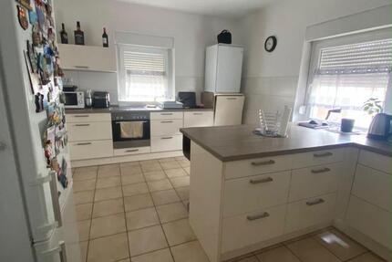 Haus Landstuhl - 6 Zimmer, 130 m&sup2;, 1.400&euro; | Angebot:27624711