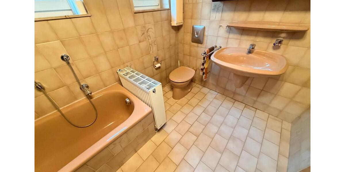 Mehrfamilienhaus, Wohnhaus Kaiserslautern Engelshof - 9 Zimmer, 220 m&sup2;, 415.000&euro; | Angebot:24703047