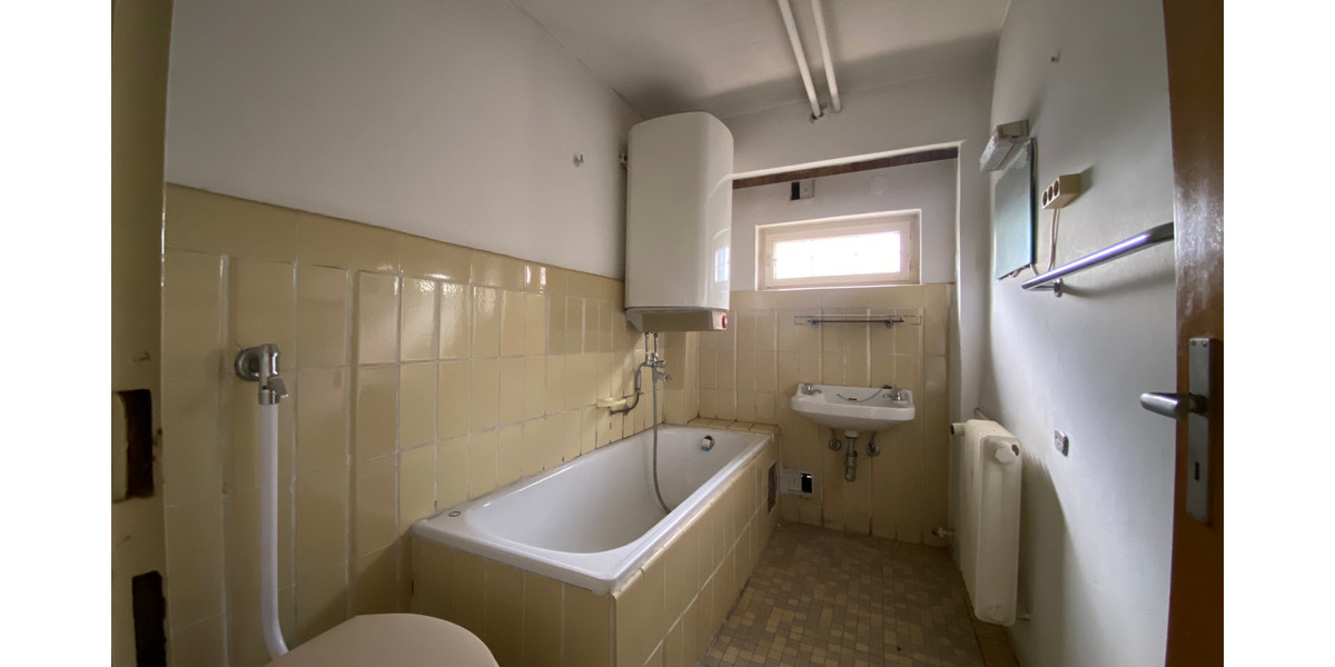 Mehrfamilienhaus, Wohnhaus Kaiserslautern Innenstadt - 1 Zimmer, 208 m&sup2;, 235.000&euro; | Angebot:25691444