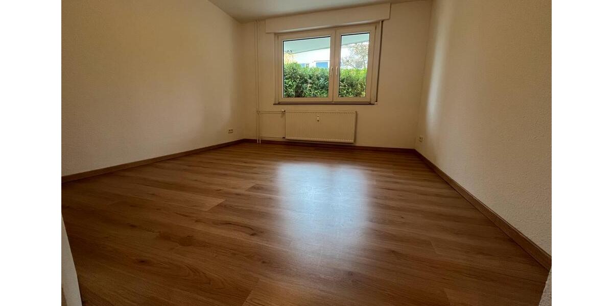 Frisch renovierte 3-Zimmer-EG-Wohnung mit Terrasse provisionsfrei 3 zimmer