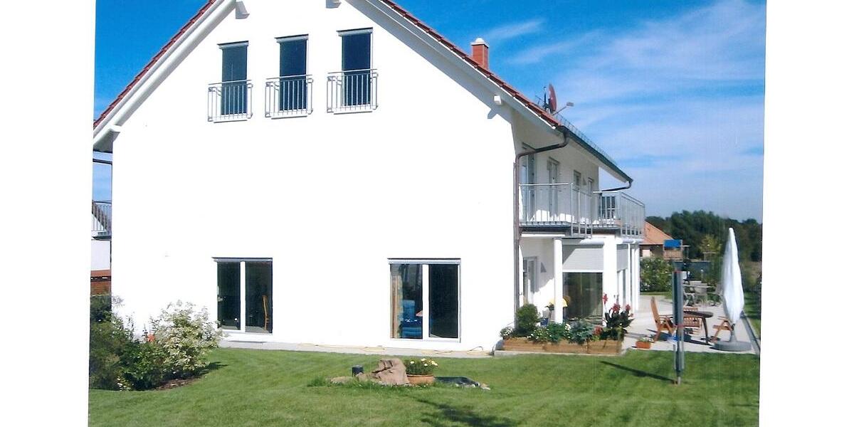 Doppelhaushälfte Mehlingen - 7 Zimmer, 280 m&sup2;, 2.300&euro; | Angebot:26544408