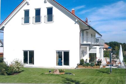 Haus Mehlingen - 7 Zimmer, 280 m&sup2;, 2.300&euro; | Angebot:26544408