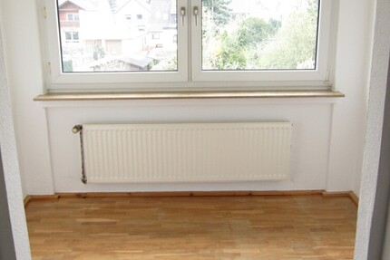 Vermiete helle 3,5 Zimmerwohnung in Traumlage