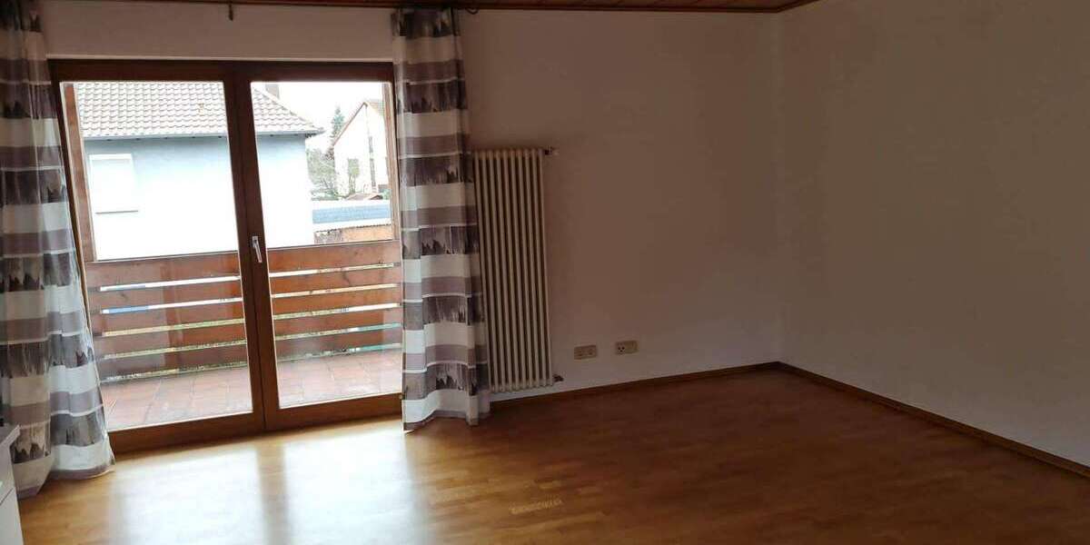 Etagenwohnung Otterbach Sambach - 1 Zimmer, 34 m&sup2;, 340&euro; | Angebot:26274578