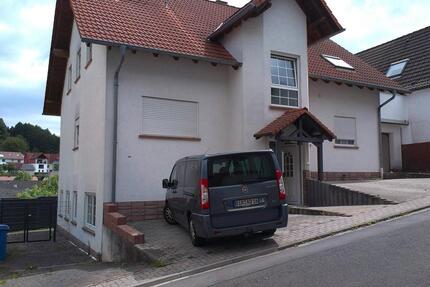 Wohnung Queidersbach - 3 Zimmer, 95 m&sup2;, 1.000&euro; | Angebot:27615510