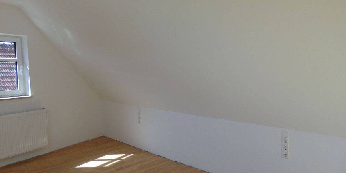Etagenwohnung Wattenheim - 2 Zimmer, 89 m&sup2;, 950&euro; | Angebot:26306778
