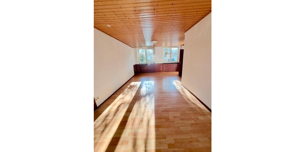Einfamilienhaus Hauenstein - 7 Zimmer, 190 m&sup2;, 130.000&euro; | Angebot:26826227