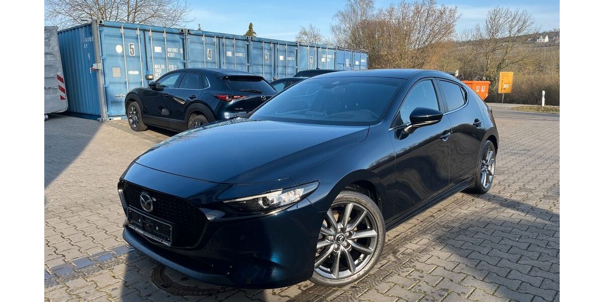 Mazda 3 44.500 km 22.000 € Rüssingen 67308