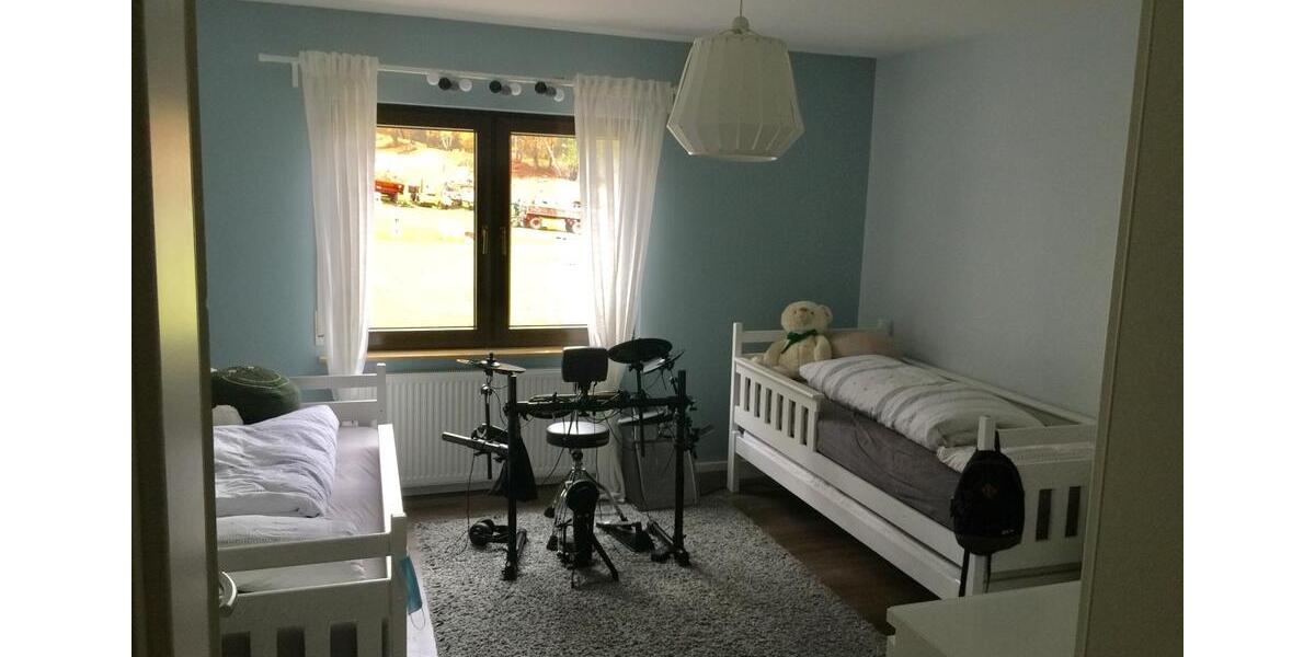 Mehrfamilienhaus, Wohnhaus Queidersbach - 9 Zimmer, 300 m&sup2;, 435.000&euro; | Angebot:27547318