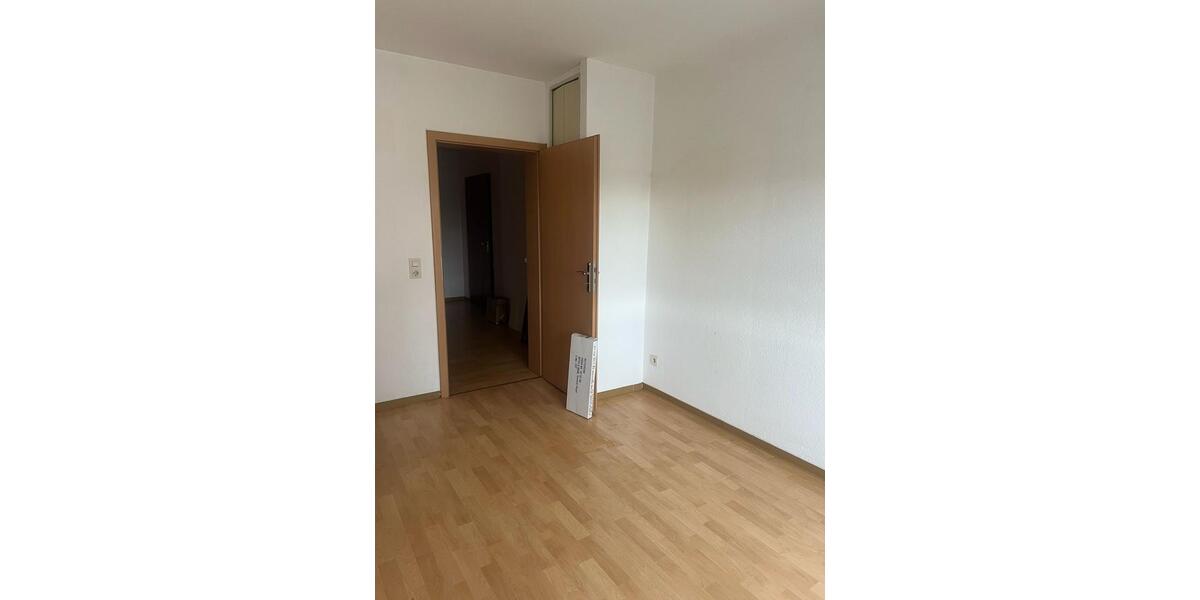 Etagenwohnung Landstuhl - 2 Zimmer, 70 m&sup2;, 140.000&euro; | Angebot:26863947