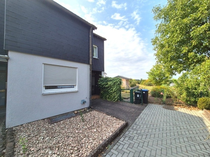 Sweet Home – Charmantes Reihenendhaus mit Garage & Stellplatz in beliebter Wohnlage von Morlautern