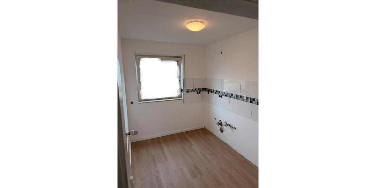 Etagenwohnung Eisenberg (Pfalz) - 3 Zimmer, 60 m&sup2;, 780&euro; | Angebot:26291679