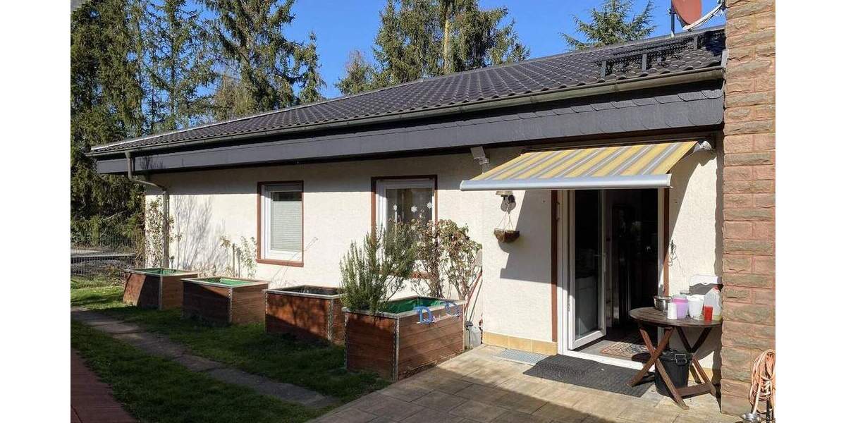 Bungalow Wolfstein - 7 Zimmer, 206 m&sup2;, 299.000&euro; | Angebot:25778804