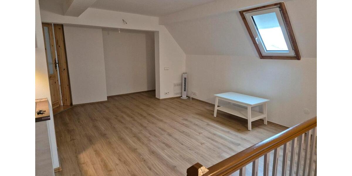 Dachgeschoßwohnung Thaleischweiler-Fröschen Fröschen - 2 Zimmer, 55 m&sup2;, 610&euro; | Angebot:26552153