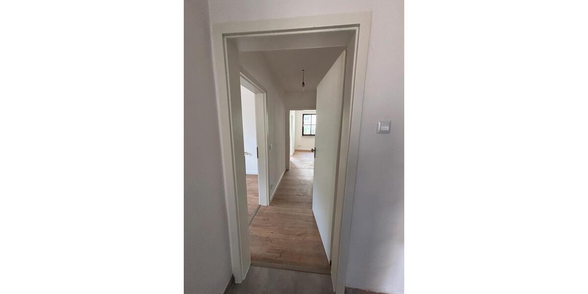 Einfamilienhaus Lambrecht (Pfalz) - 6 Zimmer, 131 m&sup2;, 385.000&euro; | Angebot:26975770