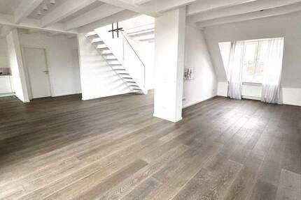 Wohnung Kaiserslautern Innenstadt - 2 Zimmer, 125 m&sup2;, 1.200&euro; | Angebot:25691122