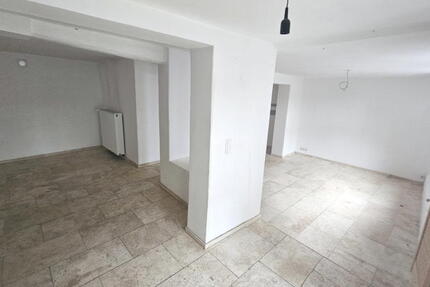 ObjNr:19666 - Ruhig gelegenes EFH (Haus- Hofbauweise) in 2. Reihe in Neustadt-MUSSBACH - Haus Neustadt an der Weinstraße Duttweiler | Angebot:19984842