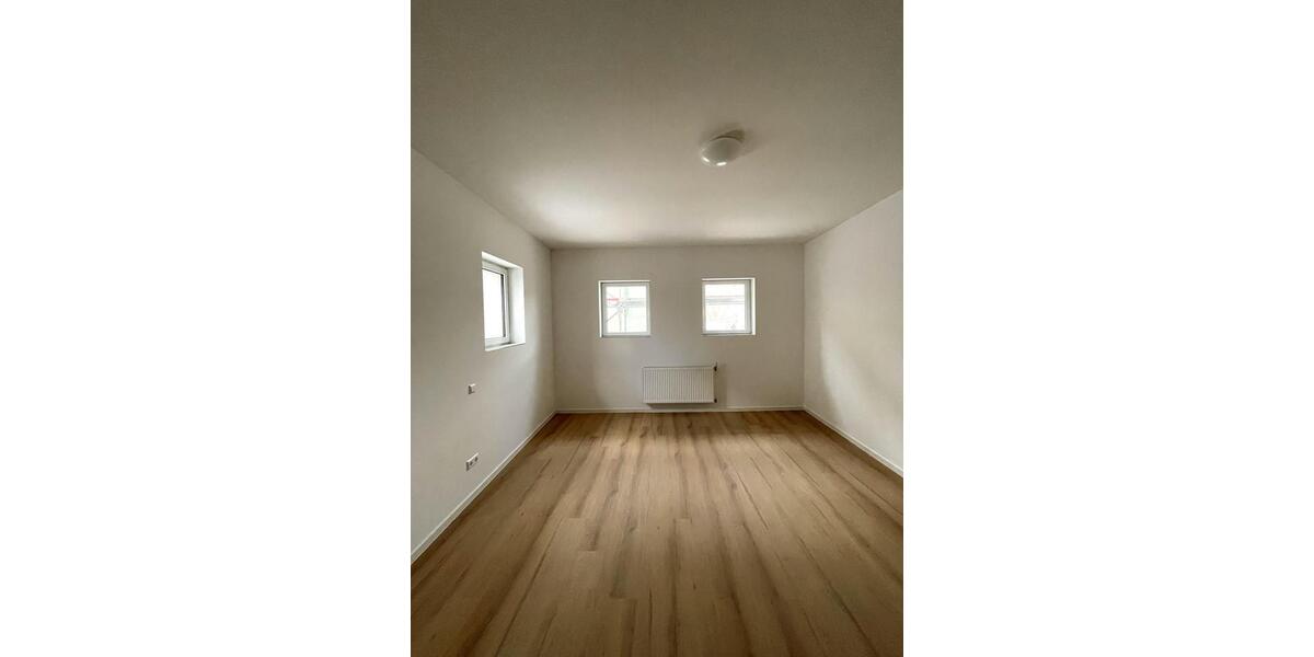 Erdgeschoßwohnung Kaiserslautern Engelshof - 2 Zimmer, 75 m&sup2;, 1.012&euro; | Angebot:24755715