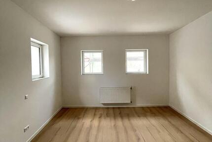 Moderne Erdgeschosswohnung mit 75 m² – Erstbezug nach Sanierung in zentraler Lage 2 zimmer