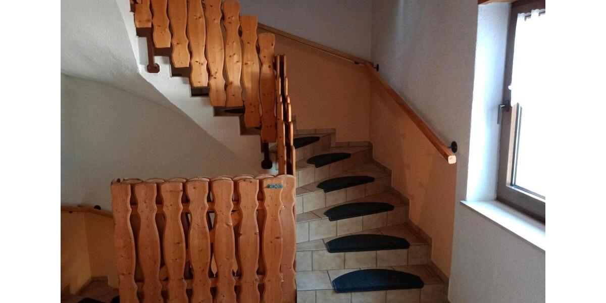 Doppelhaushälfte Steinbach am Donnersberg - 5 Zimmer, 185 m&sup2;, 1.480&euro; | Angebot:26338986